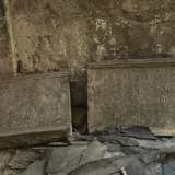 ... l� dove rinveniamo su un marmo i resti di un�iscrizione in latino risalente al 1731